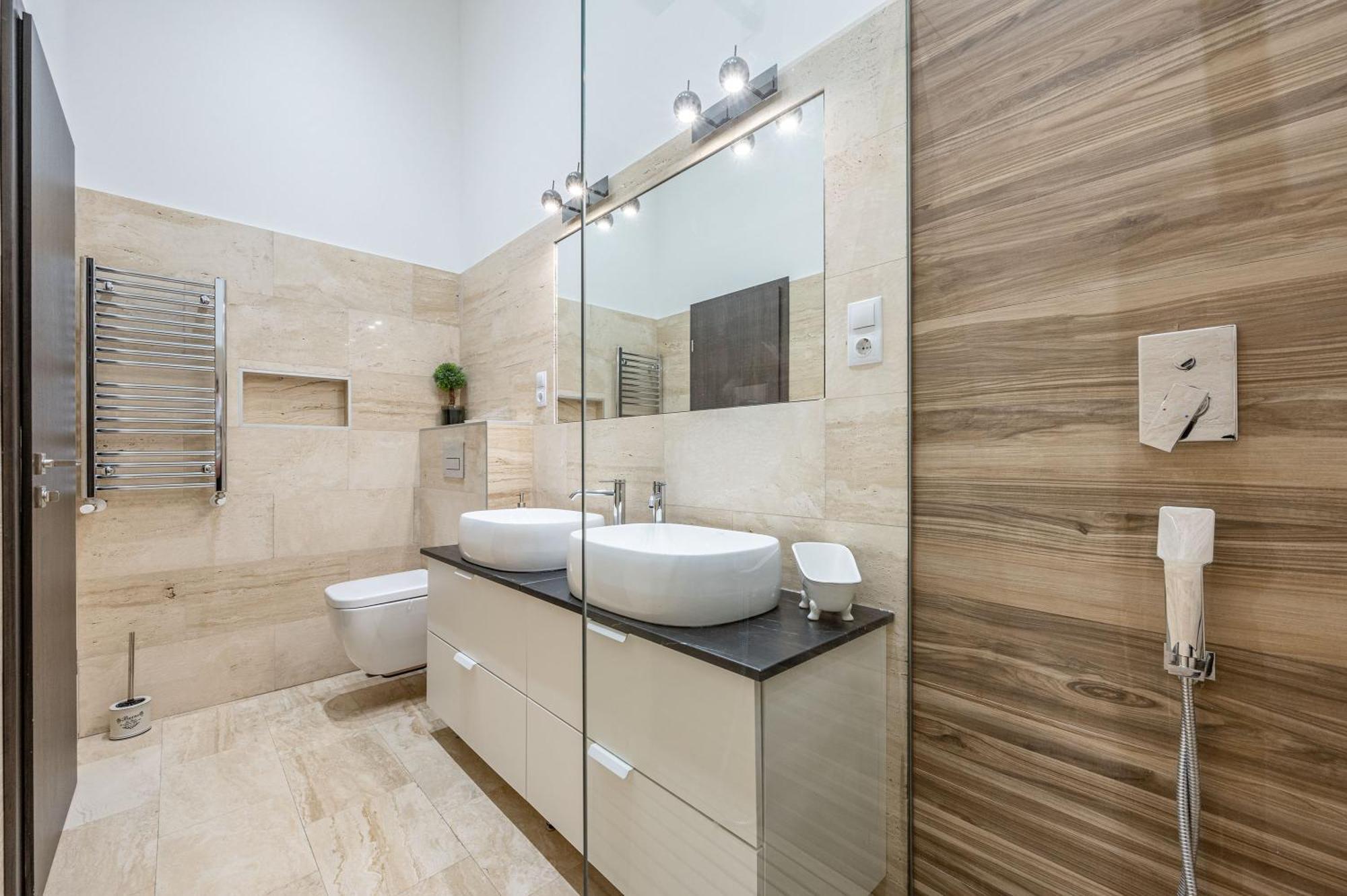 Elizabeth Apartment Deluxe Budapest Exterior photo
